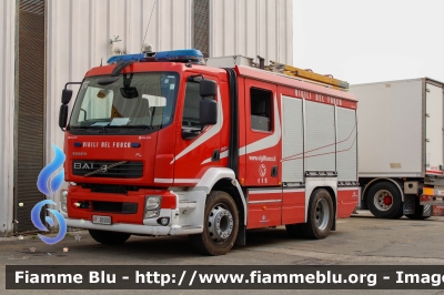 Volvo FL 290 III serie
Vigili del Fuoco
Comando Provinciale di Parma
AutoPompaSerbatoio allestimento Bai
Ricondizionato Maleco
VF 26500
Parole chiave: Volvo FL_290_IIIserie VF26500