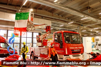 Iveco EuroCargo 110EL22 III serie
Vigili del Fuoco
Comando Provinciale di Parma
Piattaforma aerea ribassata
da 30 metri di sviluppo massimo
Allestimento Multitel-Pagliero
VF 27188

Salone del Camper 2023
Parole chiave: Iveco EuroCargo_110EL22_IIIserie VF27188