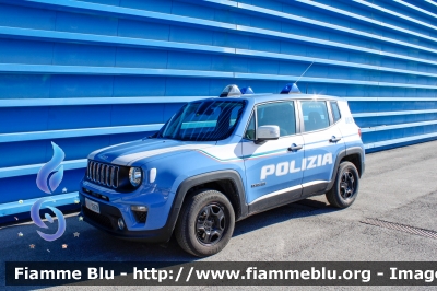 Jeep Renegade restyle 
Polizia di Stato
Allestimento FCA
POLIZIA M6678

Salone Nautico di Genova 2023
Parole chiave: Jeep Renegade_restyle POLIZIAM6678