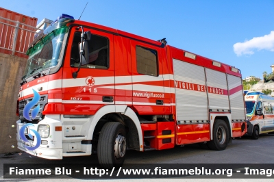 Mercedes-Benz Actros 1841 II serie
Vigili del Fuoco
Comando di Genova
AutoPompaSerbatoio allestimento BAI
Ricondizionato Maleco
VF 24468
Parole chiave: Mercedes-Benz Actros_1841_IIserie VF24468