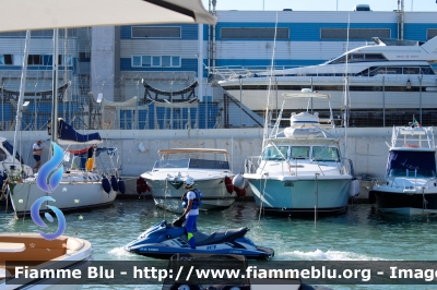 Yamaha Acquascooter
Polizia di Stato
Polizia del Mare
Questura di Genova
PS 1380

Salone Nautico di Genova 2023
Parole chiave: Yamaha Acquascooter PS1380