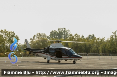 Agusta A109 Nexus
Carabinieri
Raggruppamento Aeromobili
Fiamma 41

In Esposizione al Reas 2023
Parole chiave: Agusta A109_Nexus Fiamma41 Reas_2023