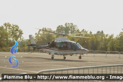 Agusta A109 Nexus
Carabinieri
Raggruppamento Aeromobili
Fiamma 41

In Esposizione al Reas 2023
Parole chiave: Agusta A109_Nexus Fiamma41 Reas_2023