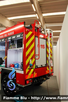 Iveco Daily MUV 4x4 VI serie
Vigili del Fuoco
Polisoccorso allestimento Fortini
Fornitura Regione Emilia-Romagna

Esposto al Reas 2023
Parole chiave: Iveco Daily_MUV_4x4_VIserie Reas2023