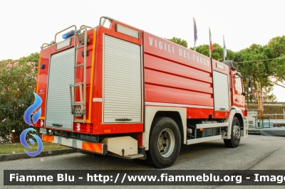 Mercedes-Benz Atego 1828 I serie
Vigili del Fuoco
Comando Provinciale di Brescia
Distaccamento Volontario di Desenzano del Garda (BS)
AutoBottePompa allestimento Bai
VF 22549
Parole chiave: Mercedes-Benz Atego_1828_Iserie VF22549