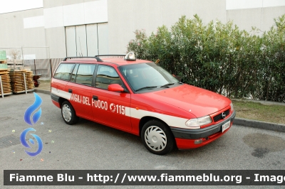 Opel Astra II serie
Vigili del Fuoco
Comando Provinciale di Brescia
Distaccamento Volontario di Desenzano del Garda
VF 23068
Parole chiave: Opel Astra_IIserie VF23068