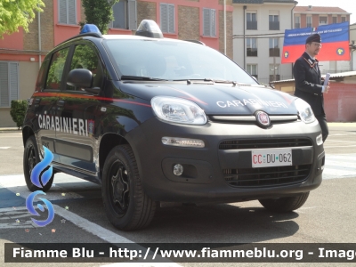 Fiat Nuova Panda 4x4 II serie
Carabinieri
Comando Carabinieri Unità per la tutela Forestale, Ambientale e Agroalimentare
Comando Provinciale di Piacenza
CC DU 062

Fotografata in occasione del 205^ anniversario.
Parole chiave: Fiat Nuova_Panda_4x4_IIserie CCDU062