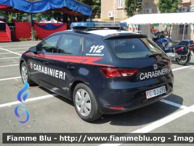 Seat Leon III serie
Carabinieri
Nucleo Operativo Radiomobile
Compagnia di Piacenza
Allestita Nuova Carrozzeria Torinese
Decorazione Grafica Artlantis
CC DJ 499

Fotografata in occasione del 205^ anniversario.
Parole chiave: Seat Leon_IIIserie CCDJ499