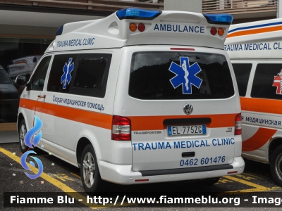 Volkswagen Transporter T5 restyle
Trauma Medical Clinic Canazei (TN)
Allestita Ambulanz Mobile
Parole chiave: Volkswagen Transporter_T5 Ambulanza