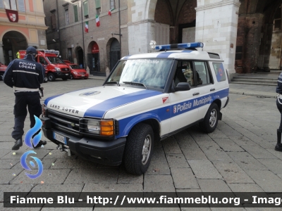 Land Rover Discovery II serie
Polizia Municipale
Comune di Piacenza
Allestimento Bertazzoni
Nucleo Protezione Civile Comunale
Parole chiave: Land-Rover Discovery IIserie festa_forze_armate_2019