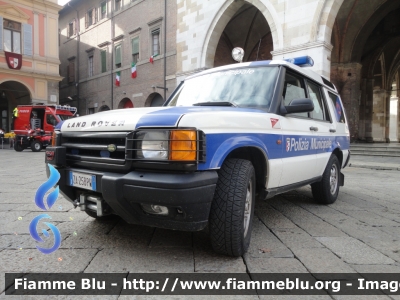 Land Rover Discovery II serie
Polizia Municipale
Comune di Piacenza
Allestimento Bertazzoni
Nucleo Protezione Civile Comunale
Parole chiave: Land-Rover Discovery IIserie festa_forze_armate_2019