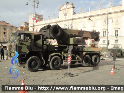 Astra SM88.42
Esercito Italiano
2° Reg. Genio Pontieri - Piacenza
Autogru
EI CU 409
Parole chiave: Astra SM88.42 EICU409 festa_forze_armate_2019