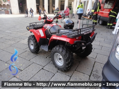 Polaris Sportman 500 EFI
Vigili del Fuoco
Comando Provinciale di Piacenza
VF A0030
Parole chiave: Polaris Sportman_500_EFI VFA0030 festa_forze_armate_2019