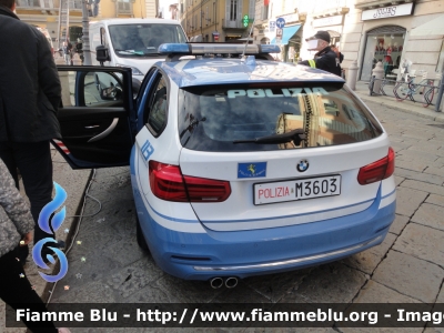 Bmw 318 Touring F31 III restyle
Polizia di Stato
Polizia Stradale
Allestimento Focaccia
Decorazione Grafica Artlantis
POLIZIA M3603
Parole chiave: Bmw 318_Touring_F31 IIIrestyle POLIZIAM3603 festa_forze_armate_2019