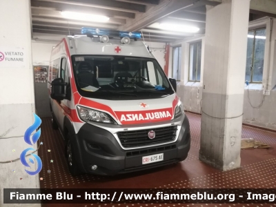 Fiat Ducato X290
Croce Rossa Italiana
Comitato Provinciale di Piacenza
Allestita Vision
CRI 675 AE
Parole chiave: Fiat Ducato_X290 CRI675AE Ambulanza