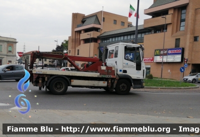 Iveco Eurocargo 75E16 II serie
Polizia Municipale
Comune di Piacenza
Servizio Rimozione Forzata
Parole chiave: Iveco Eurocargo_75E16 Iserie