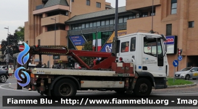 Iveco Eurocargo 75E16 II serie
Polizia Municipale
Comune di Piacenza
Servizio Rimozione Forzata
Parole chiave: Iveco Eurocargo_75E16 Iserie