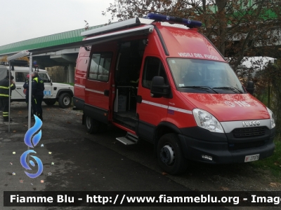 Iveco Daily V serie
Vigili del Fuoco
Comando Provinciale Piacenza
AutoFurgone/Unità di Crisi Locale
Allestimento Iveco-Magirus
VF 27078
Parole chiave: Iveco Daily_Vseire VF27078