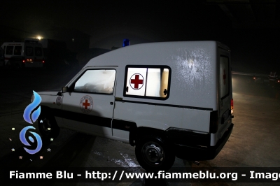 Fiat Panda 4x4 II serie
Croce Rossa Italiana
Comitato di Piacenza
Postazione di Marsaglia (PC)
Allestita Boneschi
Ex Comitato Lipomo (CO)
CRI 13110
Parole chiave: Fiat Panda_4x4_IIserie Ambulanza CRI13110