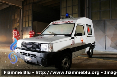 Fiat Panda 4x4 II serie
Croce Rossa Italiana
Comitato di Piacenza
Postazione di Marsaglia (PC)
Allestita Boneschi
Ex Comitato Lipomo (CO)
CRI 13110
Parole chiave: Fiat Panda_4x4_IIserie Ambulanza CRI13110