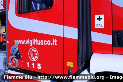 Volvo FL280 III serie
Vigili Del Fuoco
Comando Provinciale di Lodi
Distaccamento Volontario di Sant'Angelo Lodigiano
AutoPompaSerbatoio allestimento Bai
VF 25627
Parole chiave: Volvo FL280_IIIserie VF25627