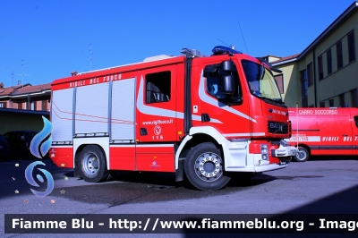 Volvo FL280 III serie
Vigili Del Fuoco
Comando Provinciale di Lodi
Distaccamento Volontario di Sant'Angelo Lodigiano
AutoPompaSerbatoio allestimento Bai
VF 25627
Parole chiave: Volvo FL280_IIIserie VF25627