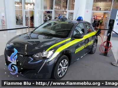 Peugeot e-208
Guardia di Finanza
Allestimento Focaccia
GdiF 081 BQ
In esposizione al Reas 2021
Parole chiave: Peugeot e-208 GdiF081BQ reas_2021