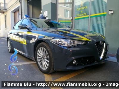 Alfa Romeo Nuova Giulia
Guardia di Finanza
Allestimento FCA
GdiF 379 BQ
Parole chiave: Alfa-Romeo Nuova_Giulia GdiF379BQ