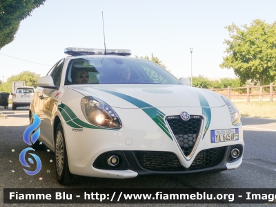 Alfa Romeo Nuova Giulietta restyle
Polizia Provinciale
Provincia di Piacenza
Allestimento Bertazzoni Veicoli Speciali
POLIZIA LOCALE YA 645 AP
Parole chiave: Alfa-Romeo Nuova_Giulietta_restyle POLIZIALOCALEYA 645 AP