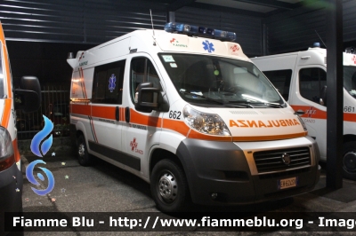 Fiat Ducato X250
Pubblica Assistenza SOS Canzo (CO)
Ambulanza 662
Allestita Bell's Car
Parole chiave: Fiat Ducato_X250 Ambulanza