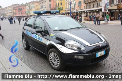 Fiat Punto Evo
Polizia Locale Verona
Allestimento Ciabilli
Polizia Locale YA885AA
Parole chiave: Fiat Punto_Evo PoliziaLocaleYA885AA Festa_Forze_Armate_2017