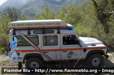 Land Rover Defender 110
Pubblica Assistenza Croce Verde Civitella Roveto (AQ)
Parole chiave: Land-Rover Defender_110 Ambulanza