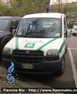 Fiat Doblò I serie
Polizia Locale Brescia
Parole chiave: Fiat Doblò_Iserie