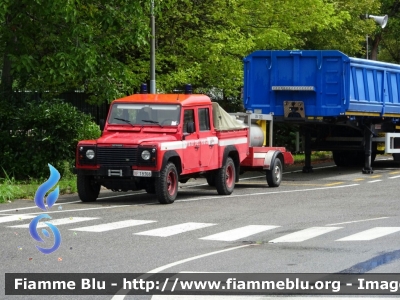 Land Rover Defender 130
Corpo Nazionale Vigili del Fuoco
Comando Provinciale di Brescia
VF 18368
Parole chiave: Land Rover_130 Vigili del Fuoco Brescia VF18368