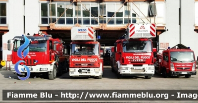 Iveco EuroCargo 180E32 III serie
Vigili del Fuoco
Comando Provinciale di Napoli
AutoScala M32L da 32 metri allestimento Magirus
VF 27317
Parole chiave: Iveco EuroCargo_180E32_IIIserie VF27317