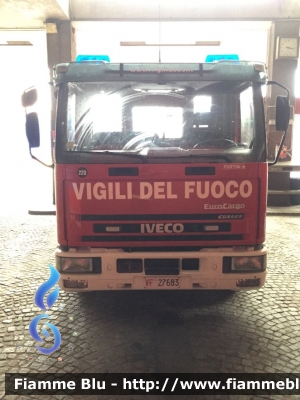 Iveco EuroCargo 100E21 I serie
Vigili del Fuoco
Comando Provinciale di Milano
Officina di via Messina
Allestimento Isoli
VF 27683
Parole chiave: Iveco EuroCargo_100E21_Iserie VF27683