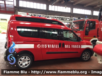 Fiat Doblò XL IV serie
Vigili del Fuoco
Comando Provinciale di Milano
Allestimento Focaccia
Parole chiave: Fiat Doblò_XL_IVserie