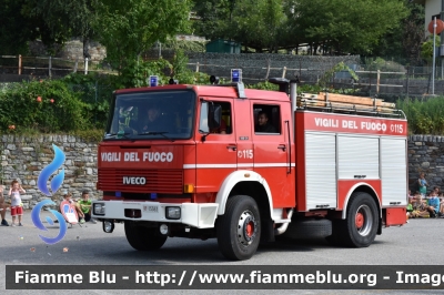 Iveco 180-24
Vigili del Fuoco
Comando Provinciale di Sondrio
Distaccamento Volontario di Tresivio
Allestimento Baribbi
VF 15583
Parole chiave: Iveco 180-24 VF15583