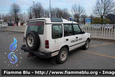 Land Rover Discovery I serie
Vigili del Fuoco
Comando Provinciale di Bergamo
Distaccamento Volontario di Treviglio (BG)
VF 18171
Parole chiave: Land-Rover Discovery_Iserie VF18171