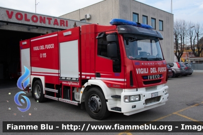 Iveco EuroCargo 180E30 III serie
Vigili del Fuoco
Comando Provinciale di Bergamo
Distaccamento Volontario di Treviglio
AutoBottePompa allestimento Iveco-Magirus
VF 26419
Parole chiave: Iveco EuroCargo_180E30_IIIserie VF26419