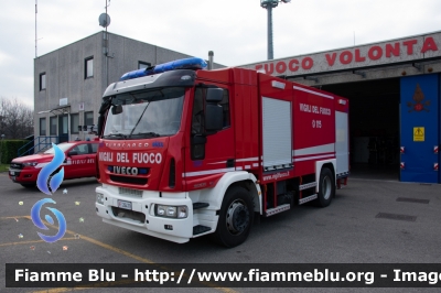 Iveco EuroCargo 180E30 III serie
Vigili del Fuoco
Comando Provinciale di Bergamo
Distaccamento Volontario di Treviglio
AutoBottePompa allestimento Iveco-Magirus
VF 26419
Parole chiave: Iveco EuroCargo_180E30_IIIserie VF26419