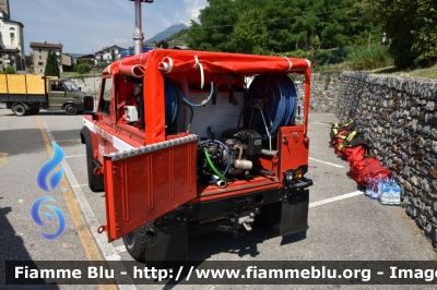 Land Rover Defender 90 
Vigili del Fuoco
Comando Provinciale di Sondrio
Distaccamento Volontario di Tresivio
VF 28316
Parole chiave: Land-Rover Defender_90  VF28316