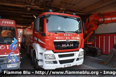 Man TGS 18.320 I serie
Vigili del Fuoco
Comando Provinciale di Napoli
AutoBottePompa Allestimento Bai
VF 28357
Parole chiave: Man TGS_18.320_Iserie VF28357