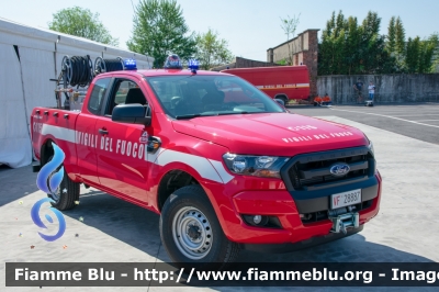 Ford Ranger IX serie
Vigili del Fuoco
Comando Provinciale di Bergamo
Distaccamento Volontario di Treviglio
Allestimento Aris
VF 28887
Parole chiave: Ford Ranger_IXserie VF28887