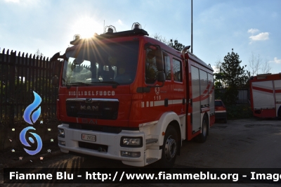 Man TGM 15.250 II serie
Vigili del Fuoco
Comando provinciale di Napoli
Allestimento BAI
VF 29320
Parole chiave: Man TGM_15.250_IIserie VF29320