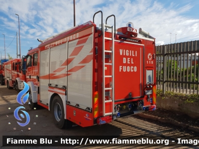 Man TGM 15.250 II serie
Vigili del Fuoco
Comando provinciale di Napoli
Allestimento BAI
VF 29320
Parole chiave: Man TGM_15.250_IIserie VF29320