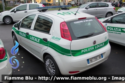 Fiat Punto IV serie
Polizia Locale
Comune di Milano 
Auto 1077
Allestita Focaccia
POLIZIA LOCALE YA 725 AB
Parole chiave: Fiat Grande_Punto POLIZIA_LOCALE_YA725AB