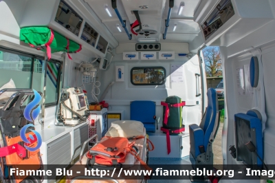 Fiat Ducato X290
InterSOS Magenta
Ambulanza 31
Allestita Alea
Parole chiave: Fiat Ducato_X290 Ambulanza