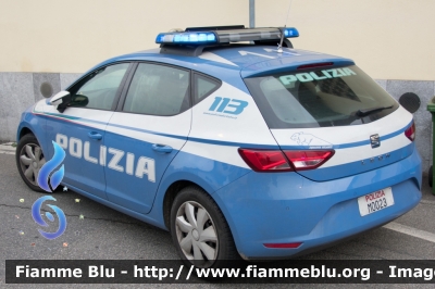 Seat Leon III Serie
Polizia di Stato
Squadra Volante
Allestimento NCT Nuova Carrozzeria Torinese
Decorazione Grafica Artlantis
POLIZIA M0023
Parole chiave: Seat Leon_IIISerie POLIZIAM0023