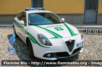 Alfa Romeo Giulietta
Polizia Locale
Comuni di Macherio e Sovico
Auto 3
Allestita Bertazzoni 
POLIZIA LOCALE YA 521 AF
Parole chiave: Alfa_Romeo Giulietta POLIZIA_LOCALE YA521AF